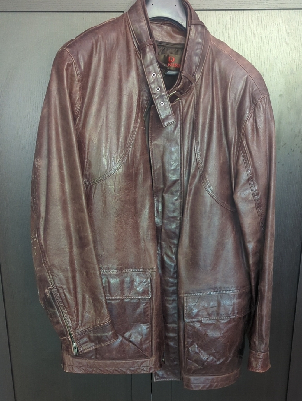 Danier Men's Distressed Brown Leather Bomber Field Jacket - Size Large